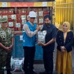 PLN Salurkan Bantuan untuk Korban Banjir di Aceh, Direksi Turun Langsung ke Lokasi.***