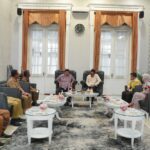 Pemkab Garut dan KPID Jawa Barat Bahas Pembentukan LPPL hingga Penuntasan _Blank Spot_***